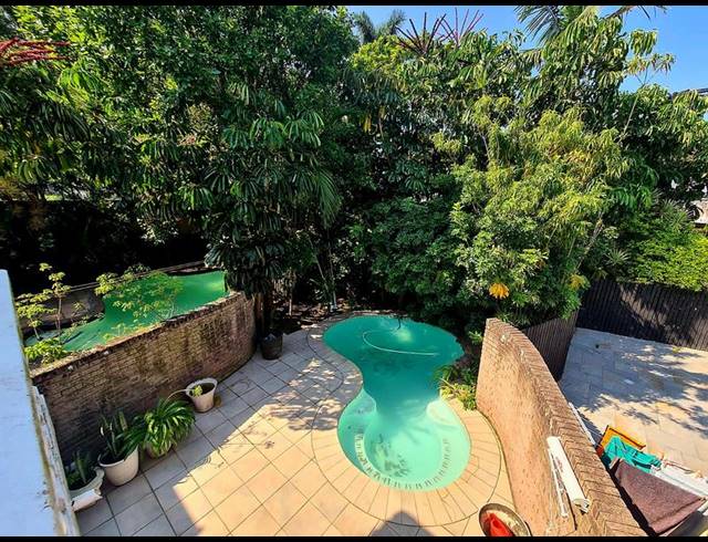 4 BEDROOM TOWNHOUSE FOR SALE IN MUSGRAVE